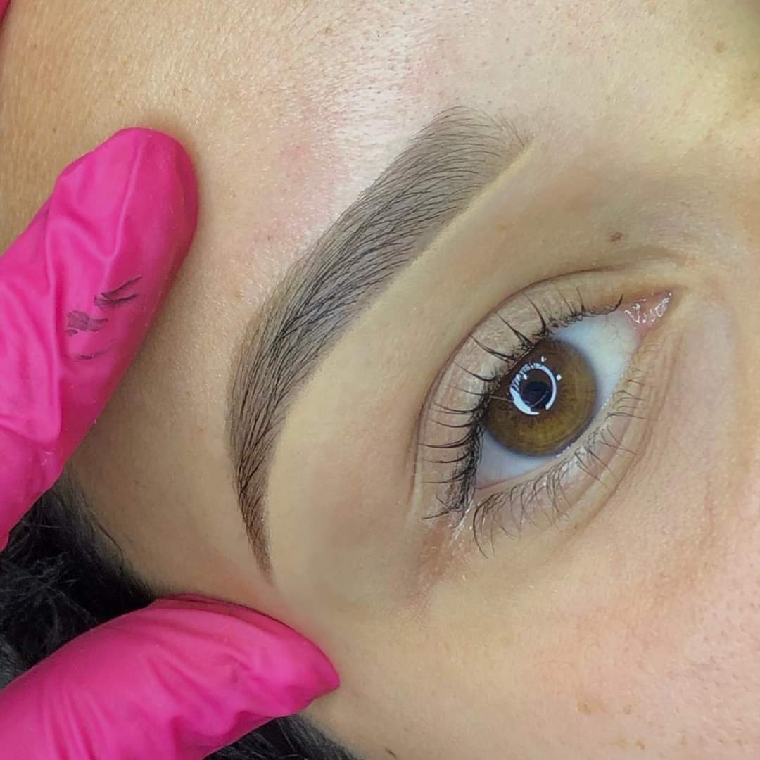 Design Personalizado Henna Degradê + Epilação Facial Egípcia