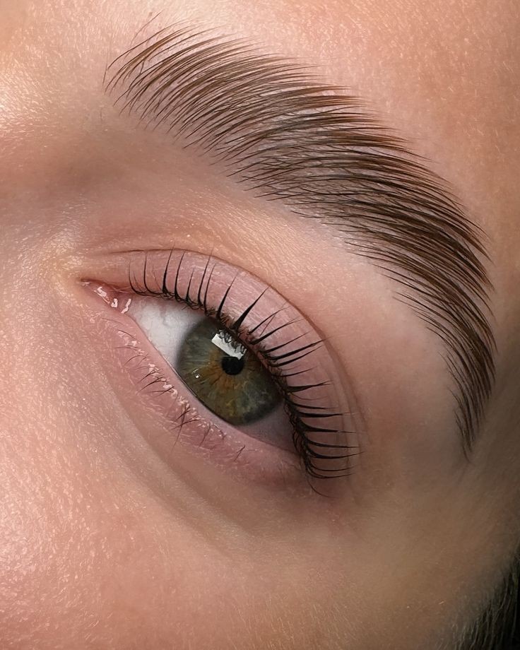 Lash Lifting